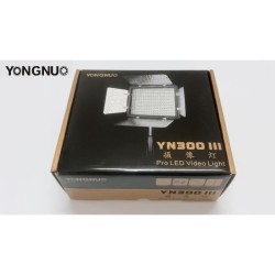 YONGNUO 300III LUZ LED