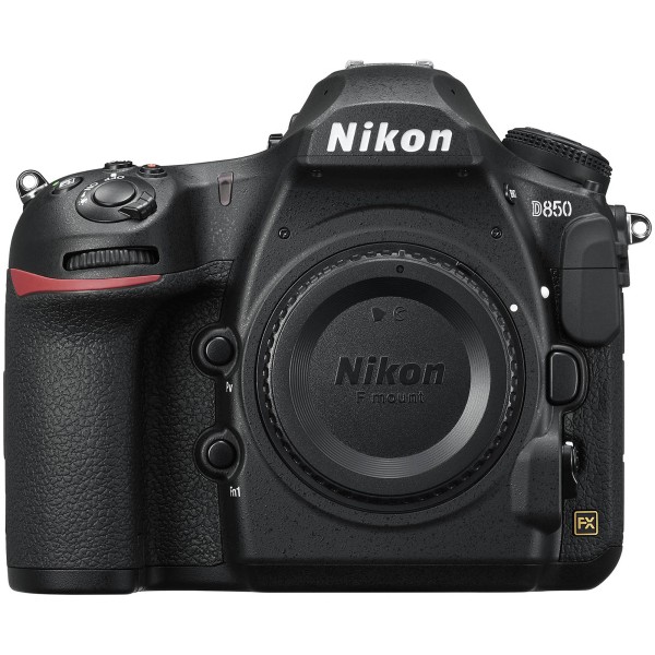 Nikon D850 Kit + SD 128gb